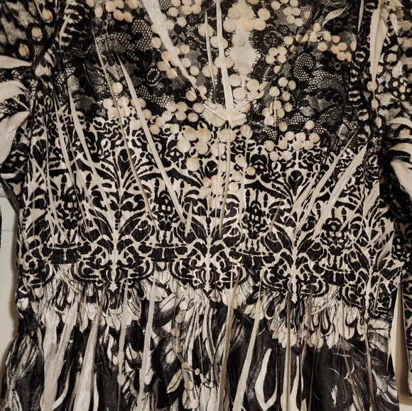 Womens blouse - Picture 4 of 5